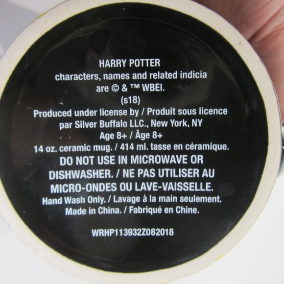 Harry Potter Mug Iridescent Hogwarts Crest Design 14oz - Picture 7 of 9